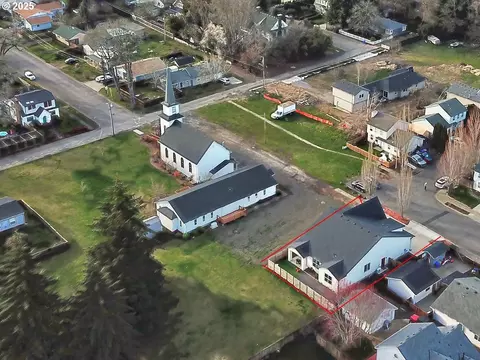 View/Area - 1701 S Alpine St, Cornelius, OR 97113 photo 4 of 4
