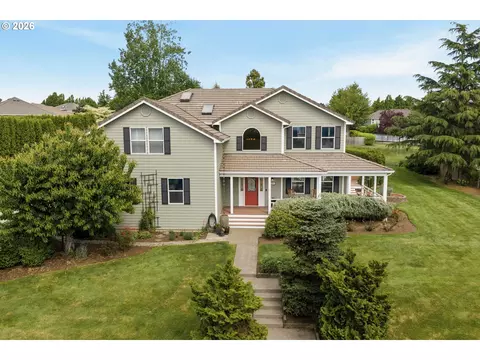 Exterior - 1506 NW Beech St, Camas, WA 98607 photo 1 of 10