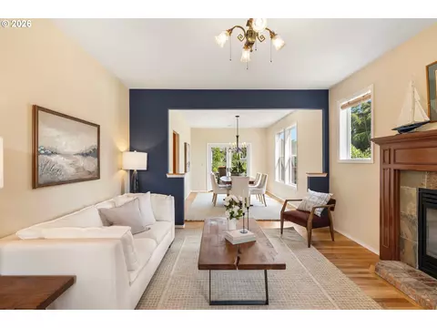 Living - 1506 NW Beech St, Camas, WA 98607 photo 1 of 5