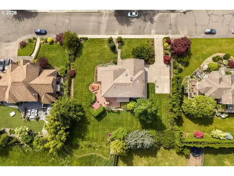 View/Area - 1506 NW Beech St, Camas, WA 98607 photo 5 of 5
