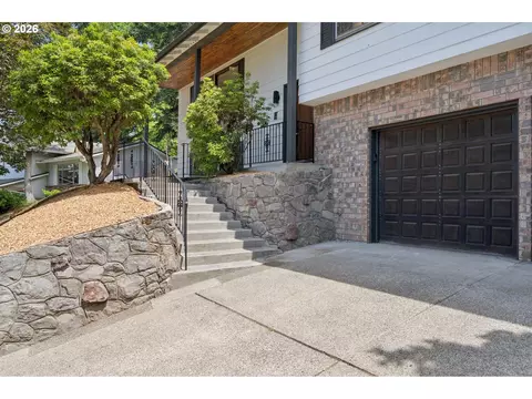 Other - 860 NW Battaglia Ave, Gresham, OR 97030 photo 1 of 6