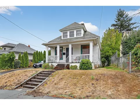 6404 NE 10th Ave, Portland, OR 97211