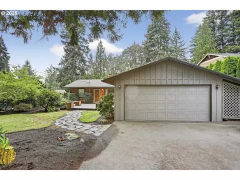14000 SW River Ln, Portland, OR 97224
