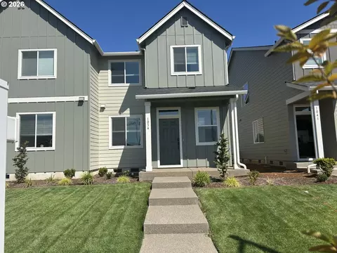 1034 Drake Ln, Woodburn, OR 97071