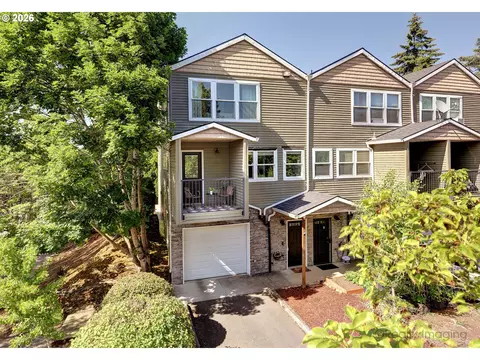 2768 SE 87th Ave #A, Portland, OR 97266
