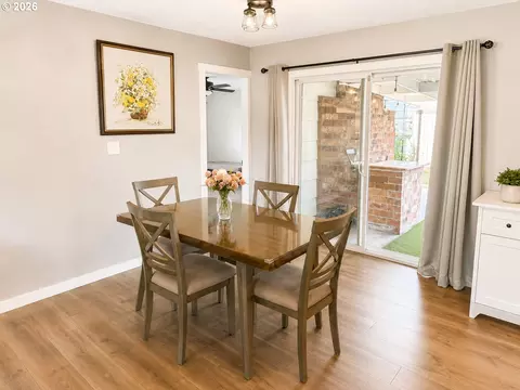 Dining - 280 SEvelyn Ave, Gresham, OR 97080 photo 1 of 1