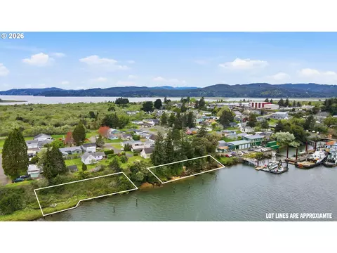 545 Whitty St #4413700, Coos Bay, OR 97420