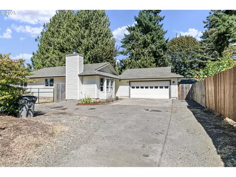 2331 E Irwin Way, Eugene, OR 97402