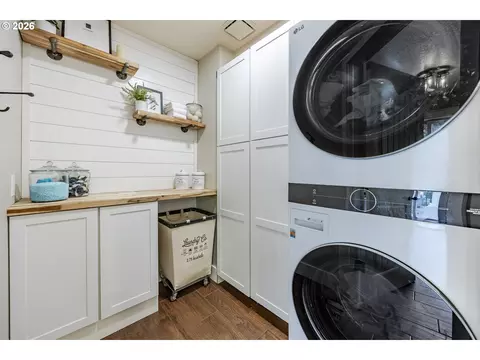 Other - 3071 Soloman Loop, Eugene, OR 97405 photo 7 of 10