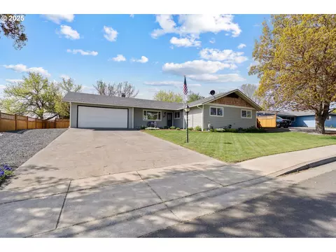 1304 SW Vita Ct, Pendleton, OR 97801