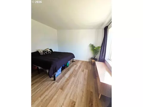 Bedroom - 225 NE Marshall Loop, Boardman, OR 97818 photo 2 of 4