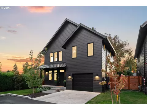 10992 SE Stanley Ave, Milwaukie, OR 97222