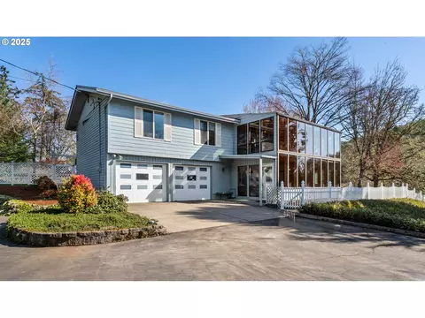 2375 Rosecrest Dr, Philomath, OR 97370