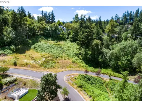 Aerie Park, Eugene, OR 97405