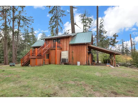 Exterior - 84771 Murdock Rd, Eugene, OR 97405 photo 8 of 9