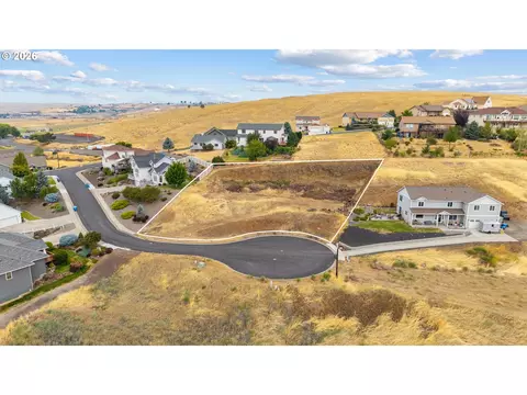 2205 NW Ingram, Pendleton, OR 97801 photo 2