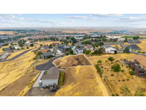 2205 NW Ingram, Pendleton, OR 97801 photo 3