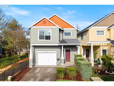 17675 SW Lawton St, Beaverton, OR 97003