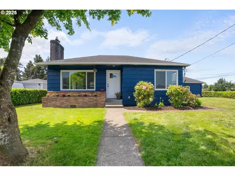 502 Williams Ave, Tillamook, OR 97141