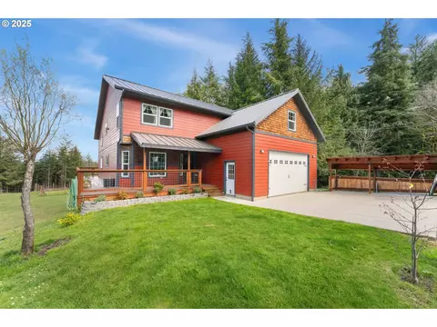 57288 Harlocker Hill Rd, Coquille, OR 97423