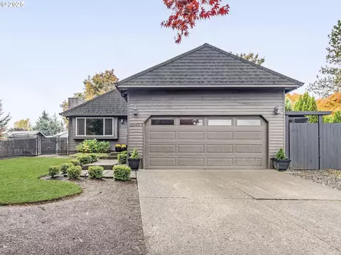20407 Timbersky Way, Oregon City, OR 97045