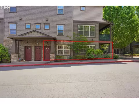 627 NE Garswood Ln, Beaverton, OR 97006