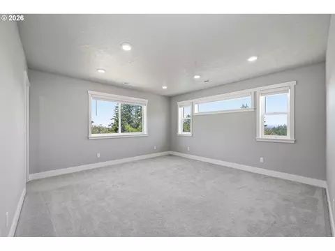 Bedroom - 3704 Rockcress Rd, Eugene, OR 97403 photo 1 of 8