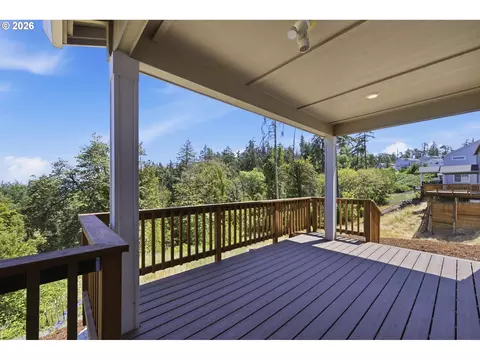 Exterior - 3704 Rockcress Rd, Eugene, OR 97403 photo 7 of 7