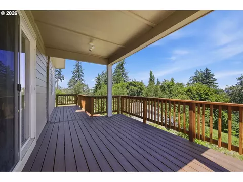 Exterior - 3704 Rockcress Rd, Eugene, OR 97403 photo 5 of 7