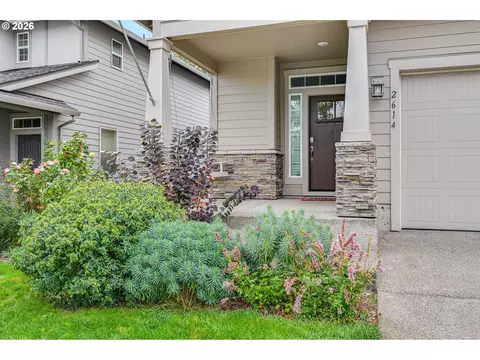 Exterior - 2614 SE Kane Ave, Gresham, OR 97080 photo 2 of 9