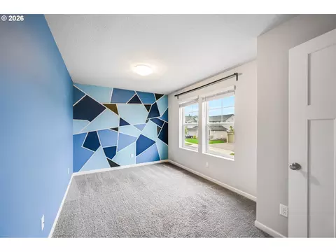 Bedroom - 2614 SE Kane Ave, Gresham, OR 97080 photo 1 of 6
