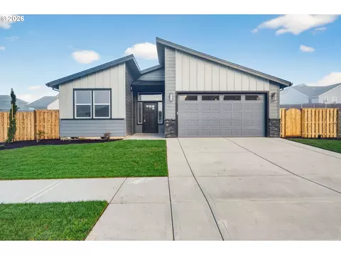 2035 E Otter Loop #66, La Center, WA 98629