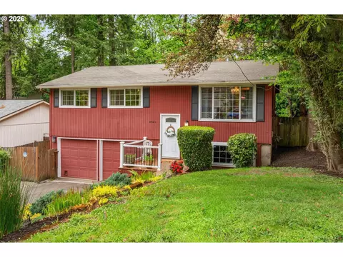 4941 SW Comus St, Portland, OR 97219