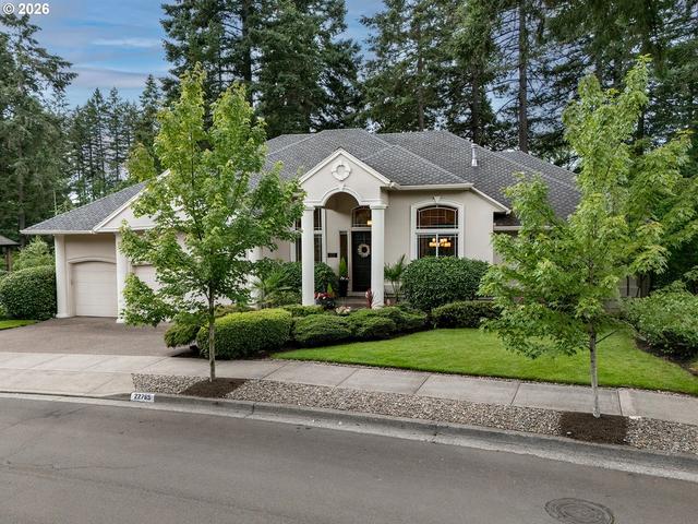 22765 SW Miami Dr, Tualatin, OR 97062
