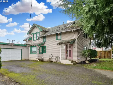 1740 Hardcastle Ave, Woodburn, OR 97071