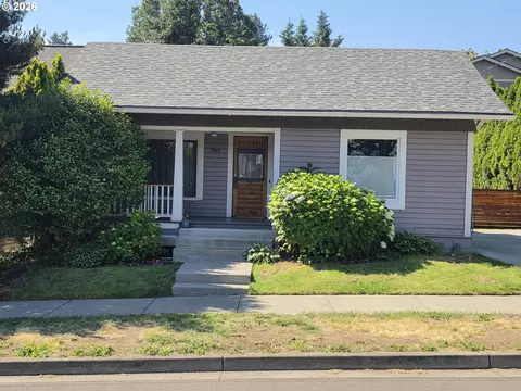 1517 Columbia, Hood River, OR 97031