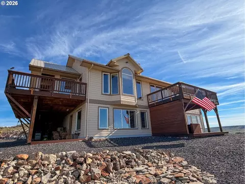 Exterior - 40641 Highway 20, Burns, OR 97720 photo 3 of 5