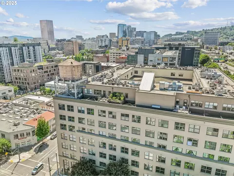 1420 NW Lovejoy St #614, Portland, OR 97209