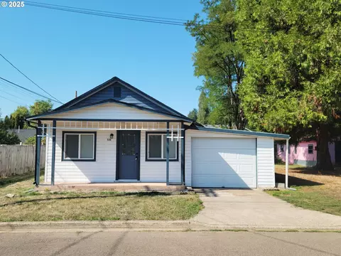 129 N P St, Cottage Grove, OR 97424