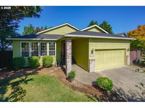 771 E Heritage Loop, La Center, WA 98629