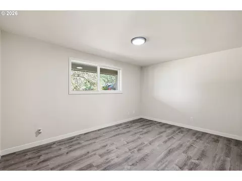 Bedroom - 1390 Buck St, Eugene, OR 97402 photo 1 of 9