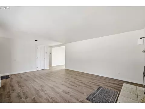 Living - 1390 Buck St, Eugene, OR 97402 photo 3 of 4