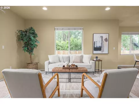 Living - 1148 W 21st Ave, Eugene, OR 97405 photo 3 of 3