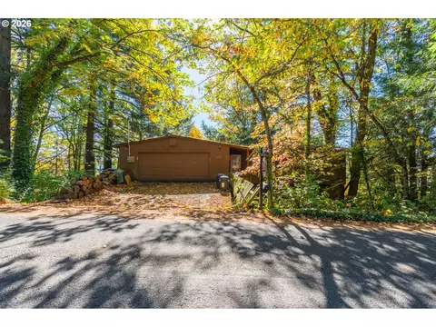4230 SW Hewett Blvd, Portland, OR 97221