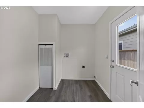 Other - 1535 53rd St, Florence, OR 97439 photo 8 of 11