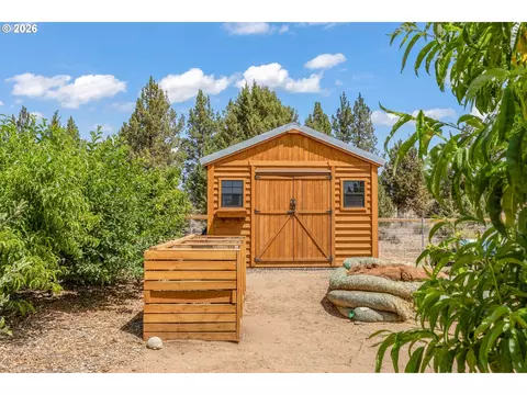 61601 Gribbling Rd, Bend, OR 97702 photo 23