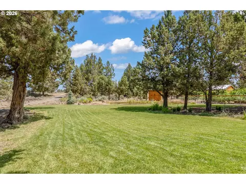 61601 Gribbling Rd, Bend, OR 97702 photo 27