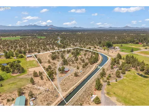 61601 Gribbling Rd, Bend, OR 97702 photo 2