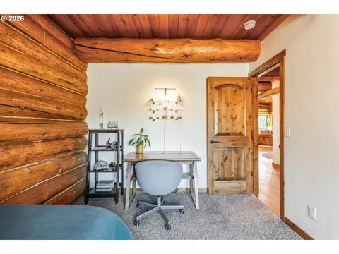 61601 Gribbling Rd, Bend, OR 97702 photo 14