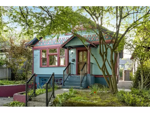 1229 SE 34th Ave, Portland, OR 97214